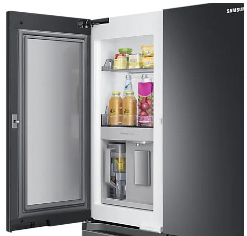 Le réfrigérateur Samsung qui émet un fort bourdonnement s'arrête lorsque la porte est ouverte