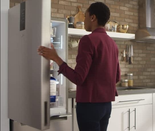 Le réfrigérateur Whirlpool Gold ne refroidit pas mais le congélateur fonctionne