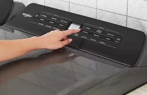 Y a-t-il un bouton de réinitialisation sur la sécheuse Whirlpool Cabrio ?