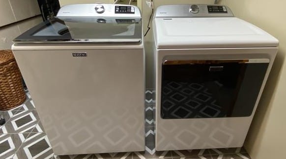 pourquoi mon sèche-linge Maytag Bravos grince-t-il