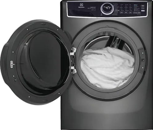 Vêtements de laveuse Electrolux encore mouillés