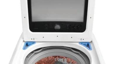 9 étapes pour réparer une laveuse Frigidaire qui n'essore pas les vêtements à sec !
